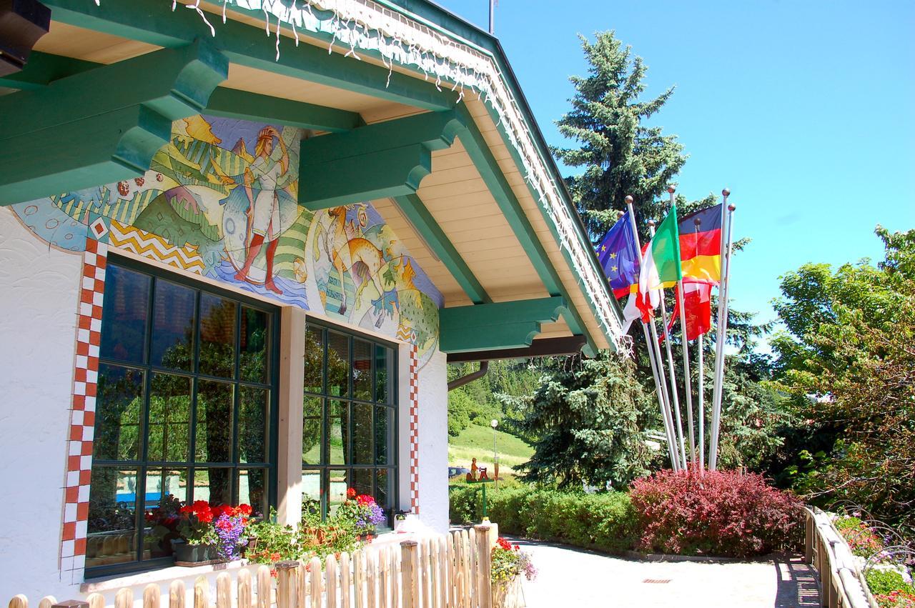מואנה Hotel Piedibosco מראה חיצוני תמונה