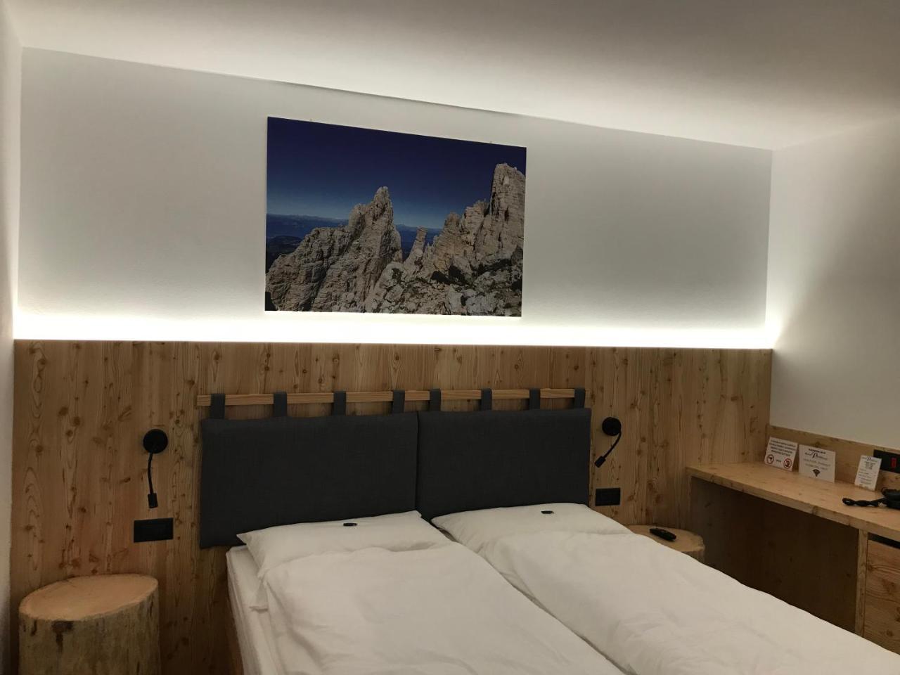מואנה Hotel Piedibosco מראה חיצוני תמונה