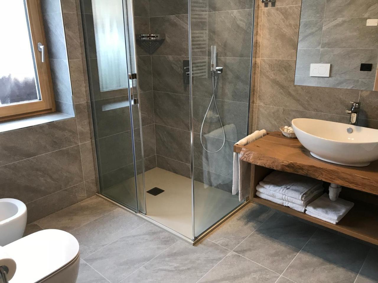 מואנה Hotel Piedibosco מראה חיצוני תמונה